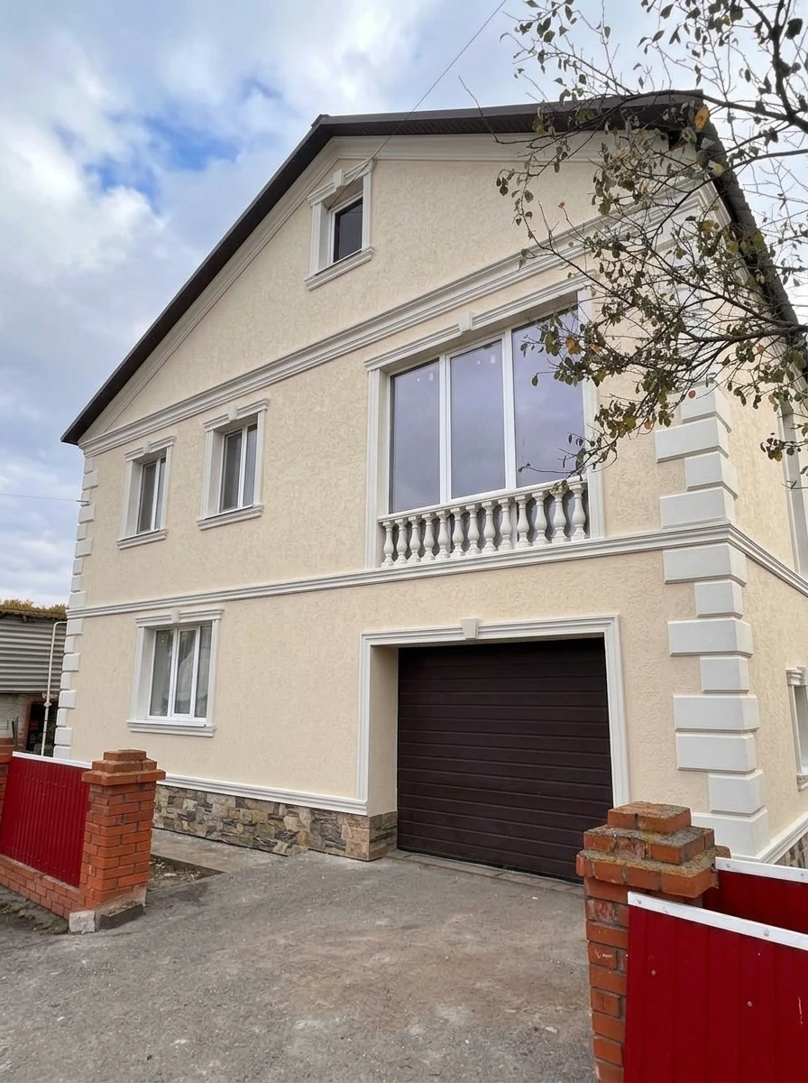 Дизайн фасада в стиле Классика — Фасад от нейросети RoomGPT