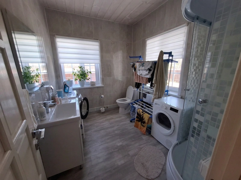 Дизайн ванной в стиле Без стиля — фото интерьера от нейросети RoomGPT