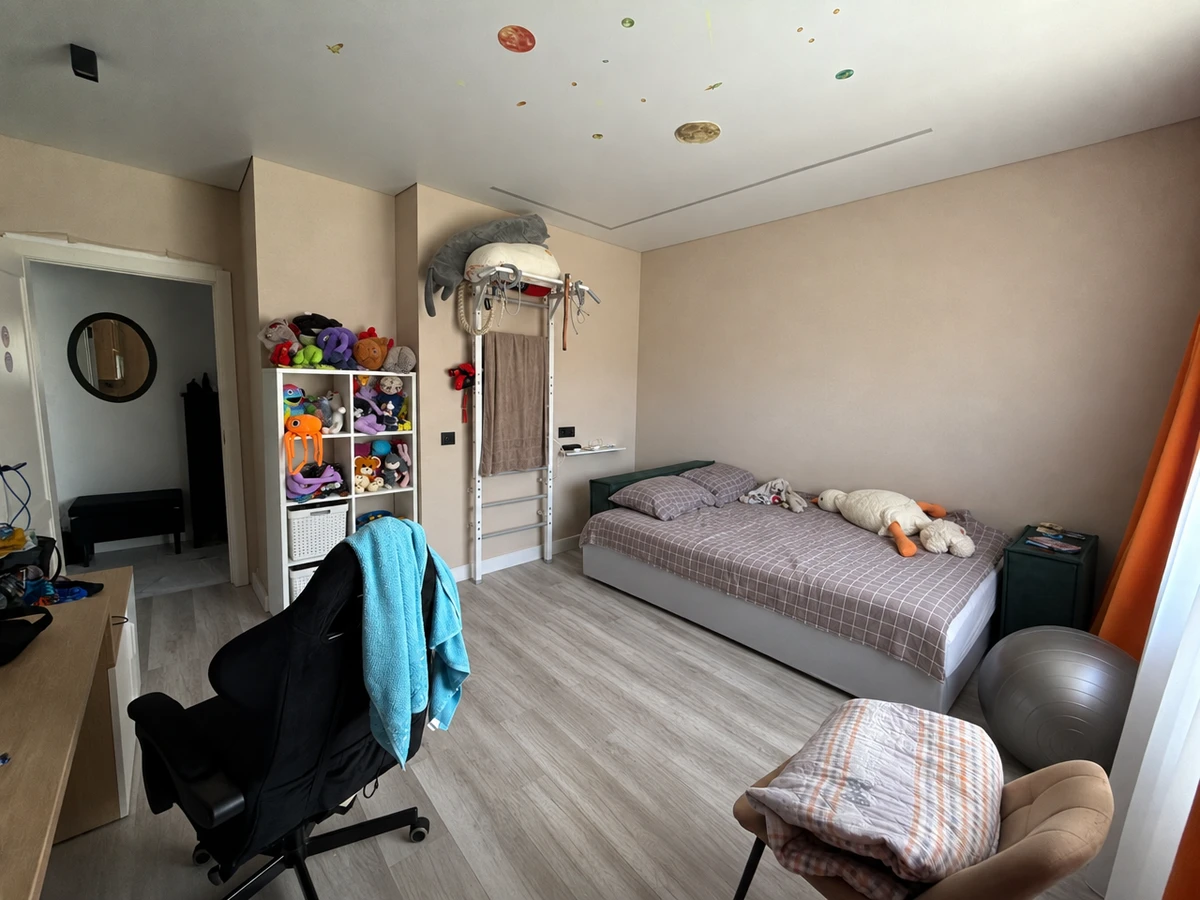 Дизайн детской в стиле Хюгге — фото интерьера от нейросети RoomGPT