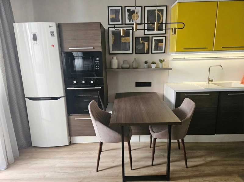 Дизайн интерьера в стиле Контемпорари — Кухня от нейросети RoomGPT