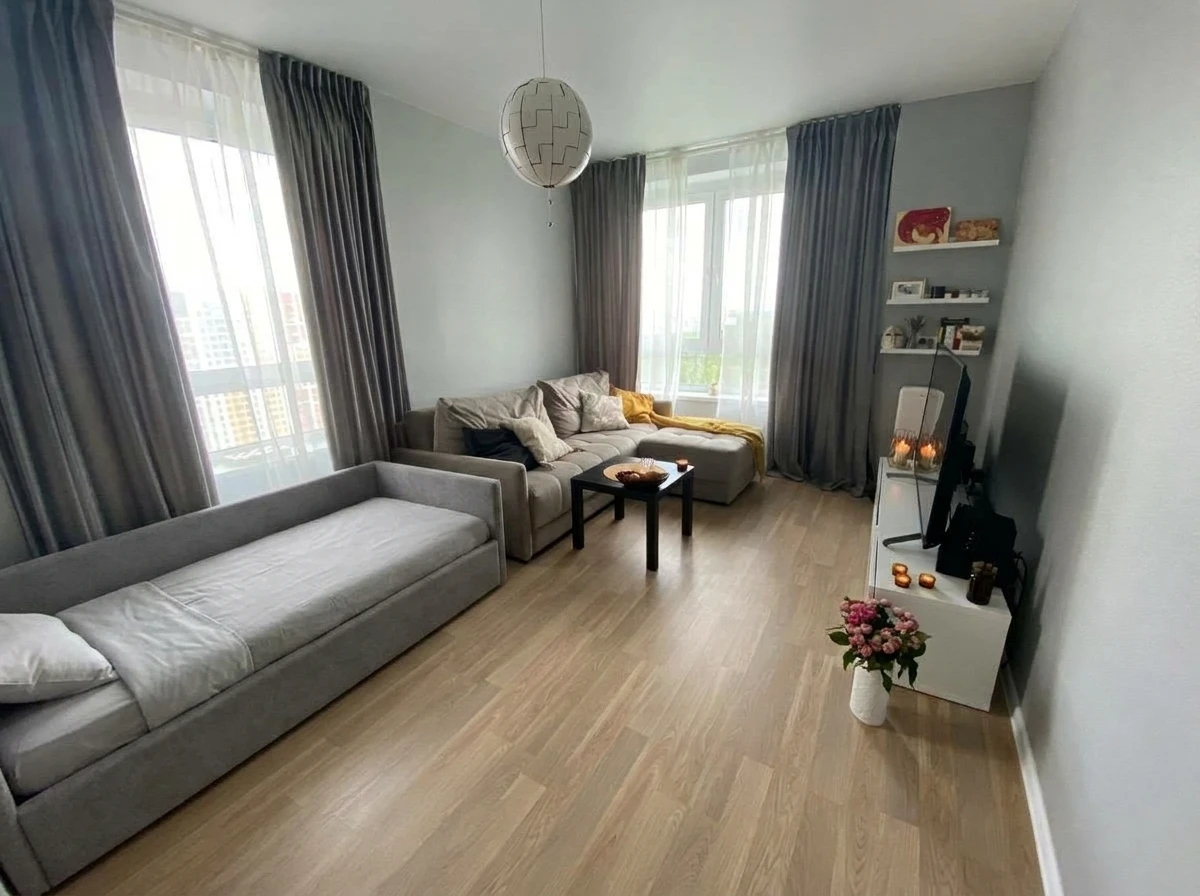 Дизайн интерьера в стиле Минимализм — Гостиная от нейросети RoomGPT
