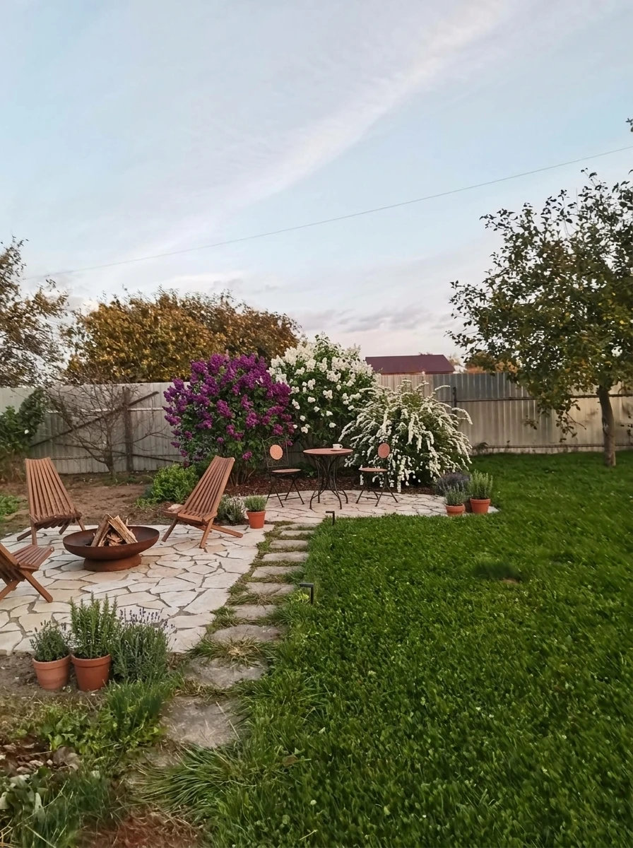 Дизайн участка в стиле Средиземноморский — фото участка от нейросети RoomGPT
