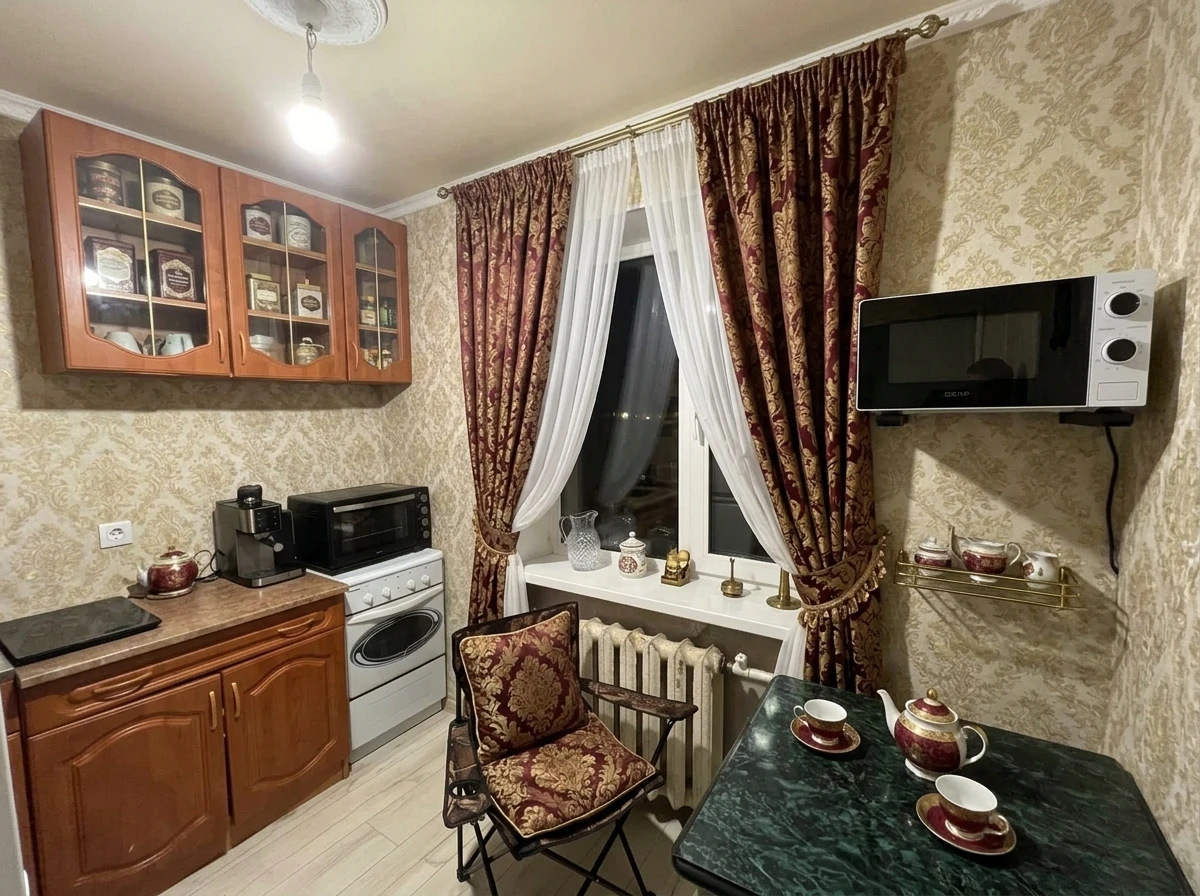 Дизайн кухни в стиле Классика — фото интерьера от нейросети RoomGPT