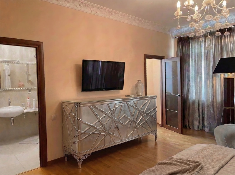 Дизайн спальни в стиле Классика — фото интерьера от нейросети RoomGPT