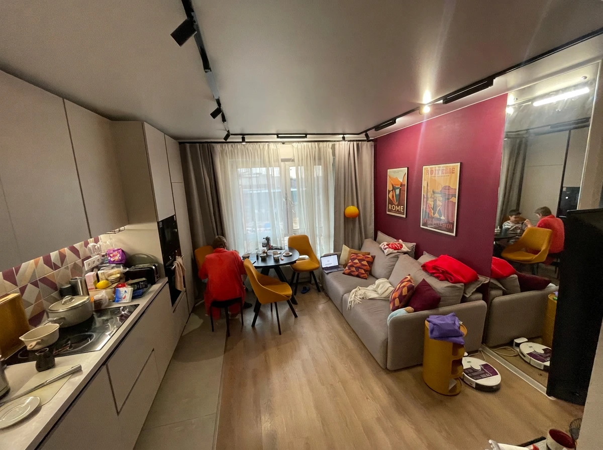 Дизайн кухни в стиле Лофт — фото интерьера от нейросети RoomGPT