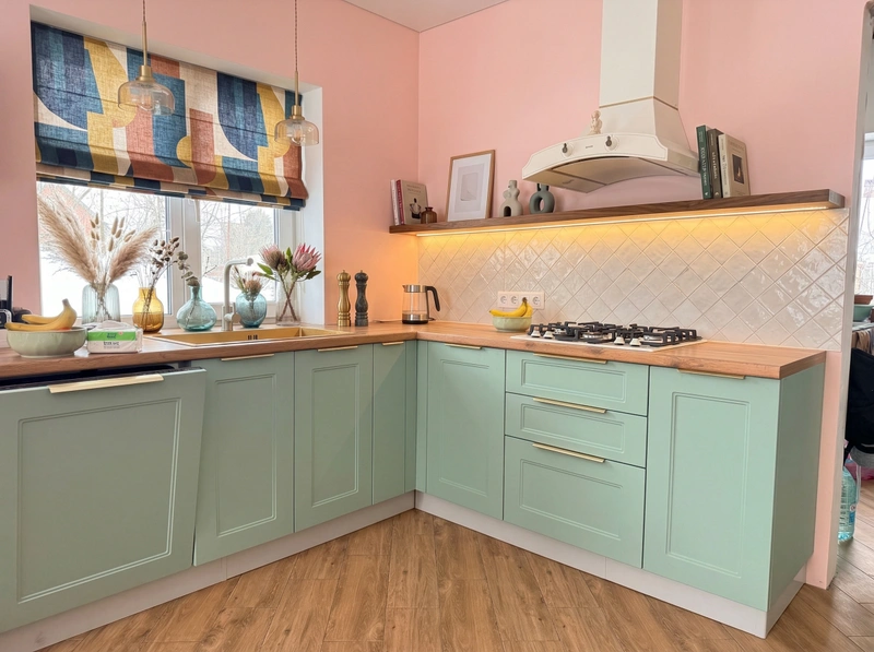 Дизайн кухни в стиле Эклектика — фото интерьера от нейросети RoomGPT