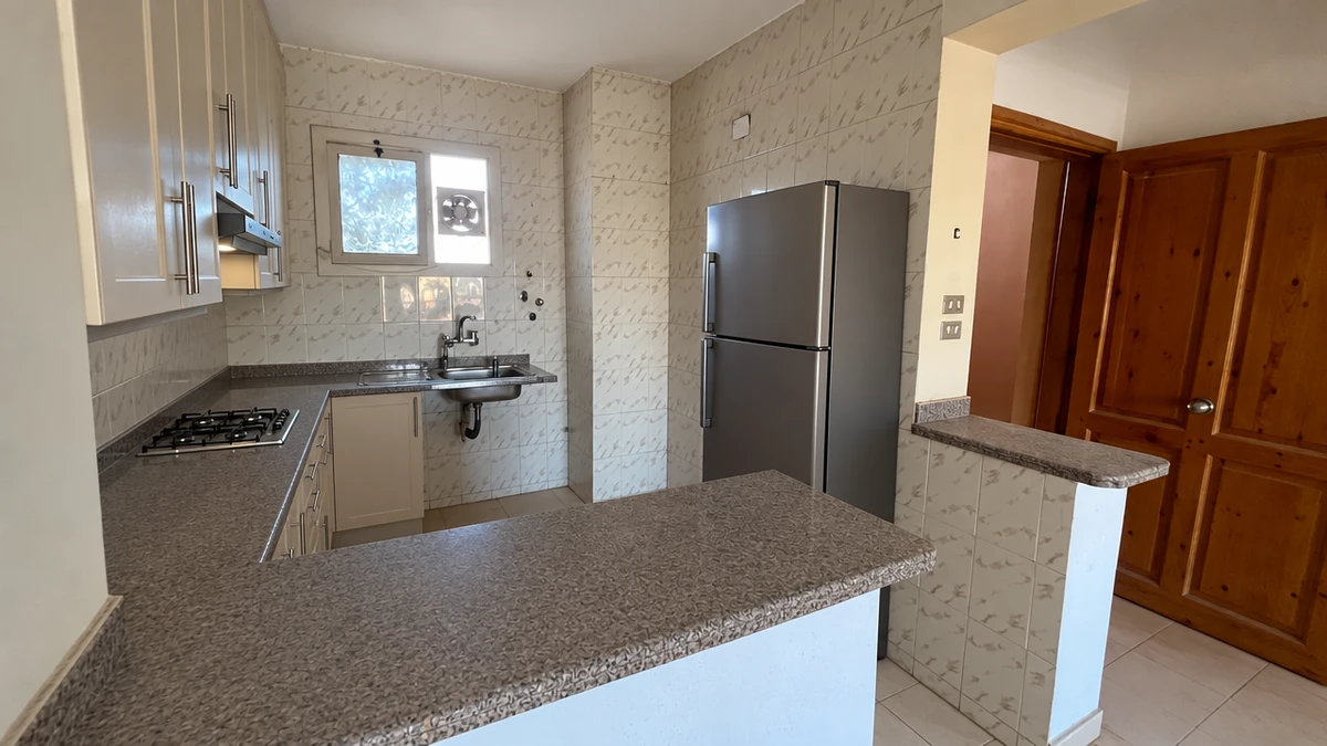 Дизайн кухни в стиле Классика — фото интерьера от нейросети RoomGPT