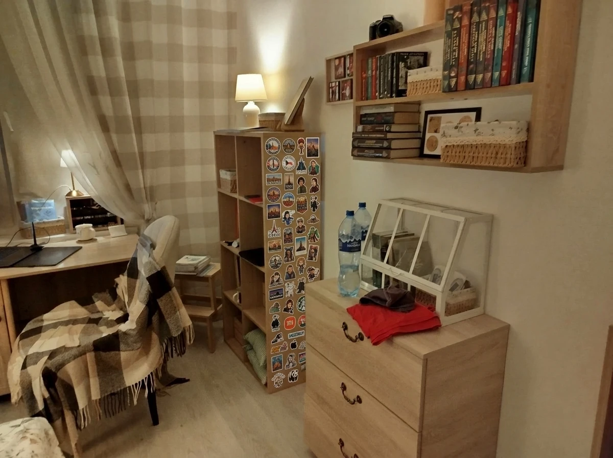 Дизайн кабинета в стиле Без стиля — фото интерьера от нейросети RoomGPT