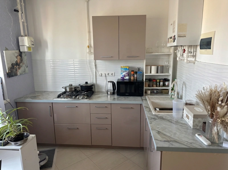 Дизайн кухни в стиле Без стиля — фото интерьера от нейросети RoomGPT