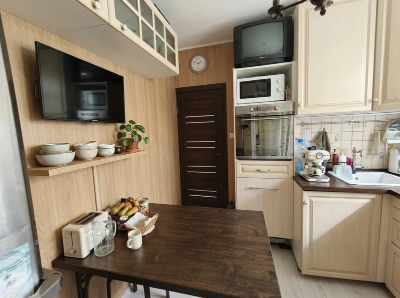 Дизайн кухни в стиле Сканди — фото интерьера от нейросети RoomGPT