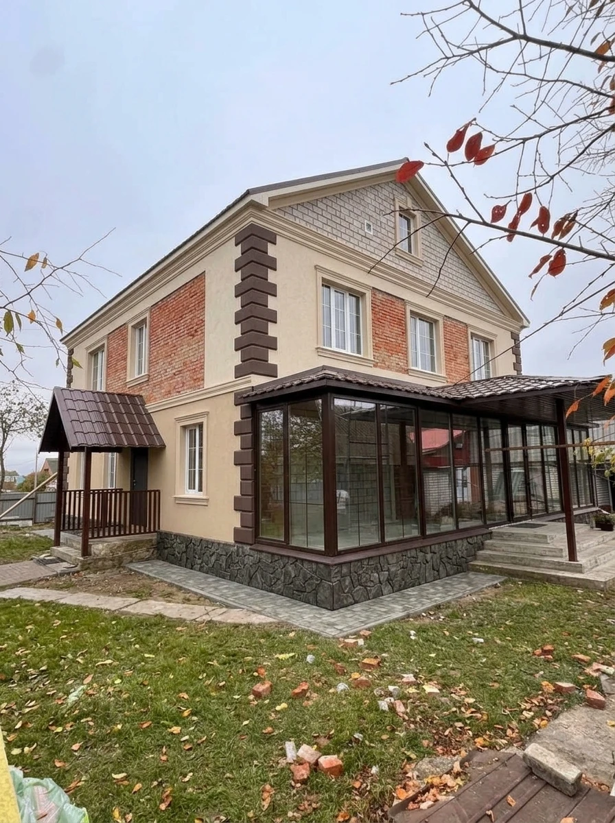 Дизайн фасада в стиле Неоклассика — Фасад от нейросети RoomGPT