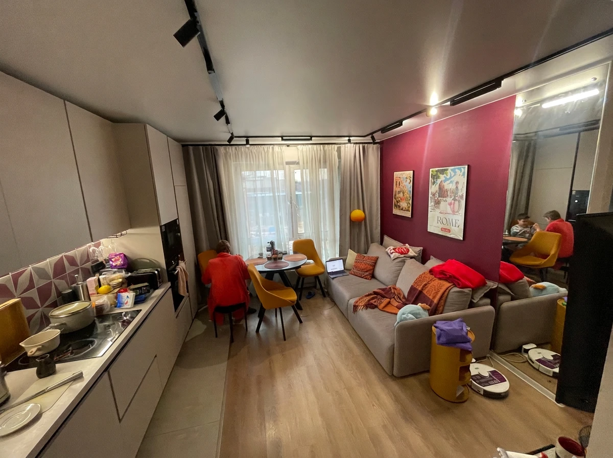 Дизайн кухни в стиле Лофт — фото интерьера от нейросети RoomGPT