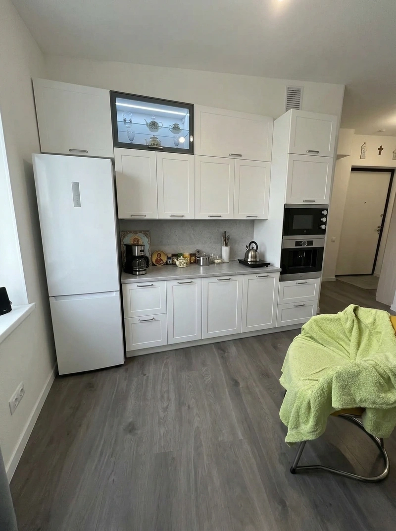 Дизайн кухни в стиле Без стиля — фото интерьера от нейросети RoomGPT