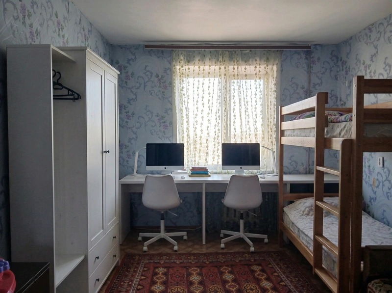 Дизайн спальни в стиле Без стиля — фото интерьера от нейросети RoomGPT