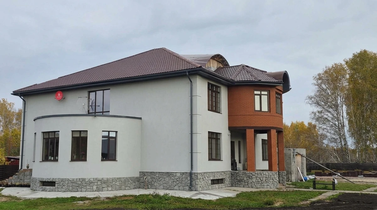 Дизайн фасада в стиле Сканди — фото от нейросети RoomGPT