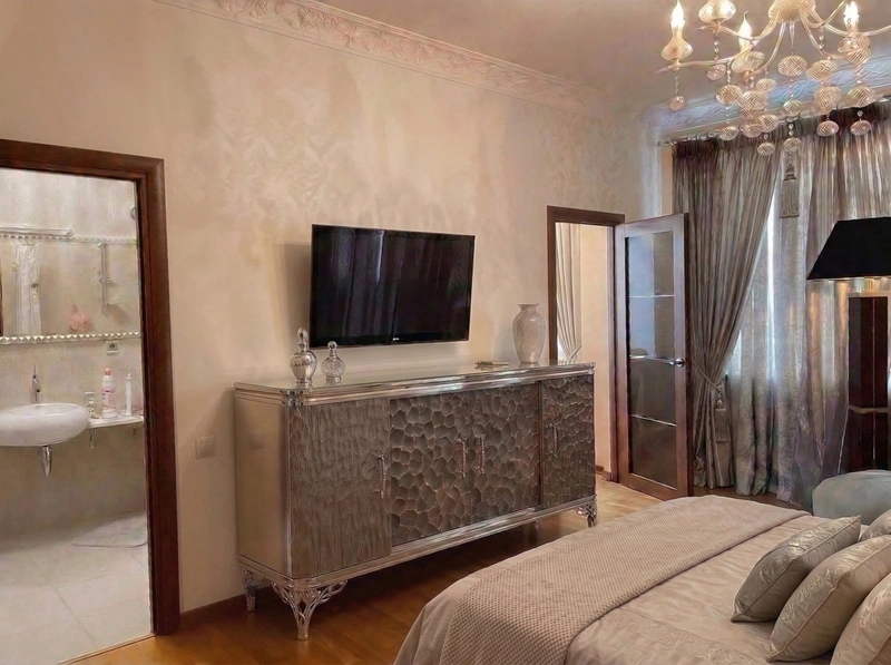 Дизайн спальни в стиле Классика — фото интерьера от нейросети RoomGPT