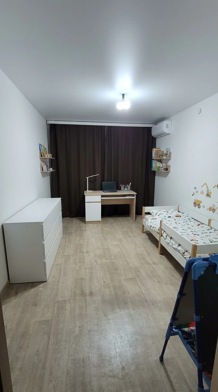 Дизайн детской в стиле Минимализм — фото интерьера от нейросети RoomGPT