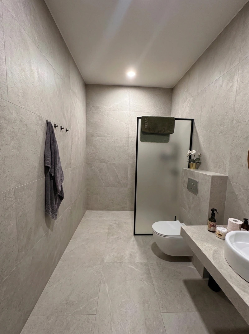 Дизайн ванной в стиле Без стиля — фото интерьера от нейросети RoomGPT