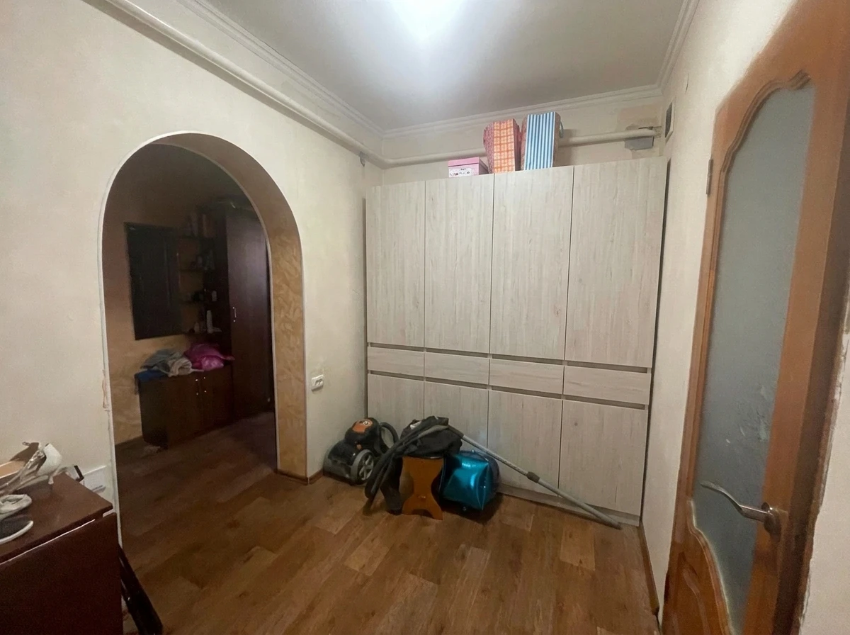 Дизайн прихожей в стиле Без стиля — фото интерьера от нейросети RoomGPT