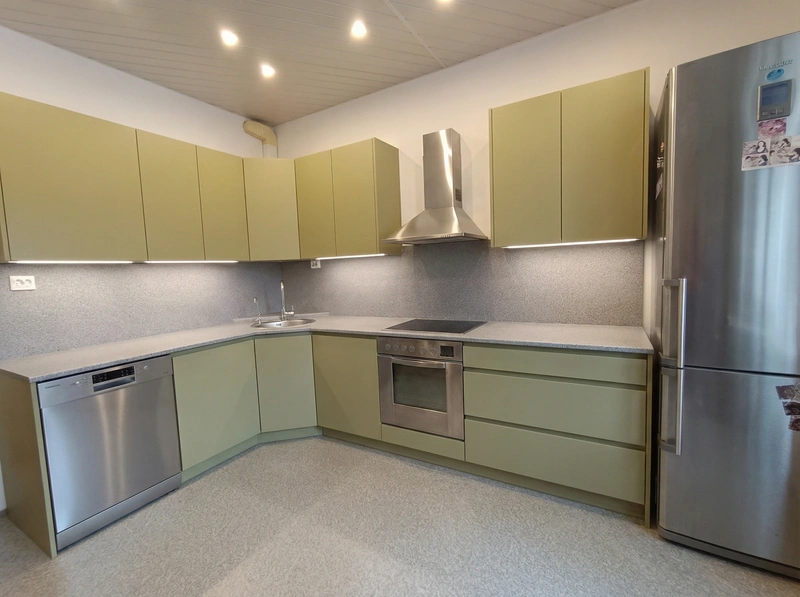 Дизайн кухни в стиле Минимализм — фото интерьера от нейросети RoomGPT