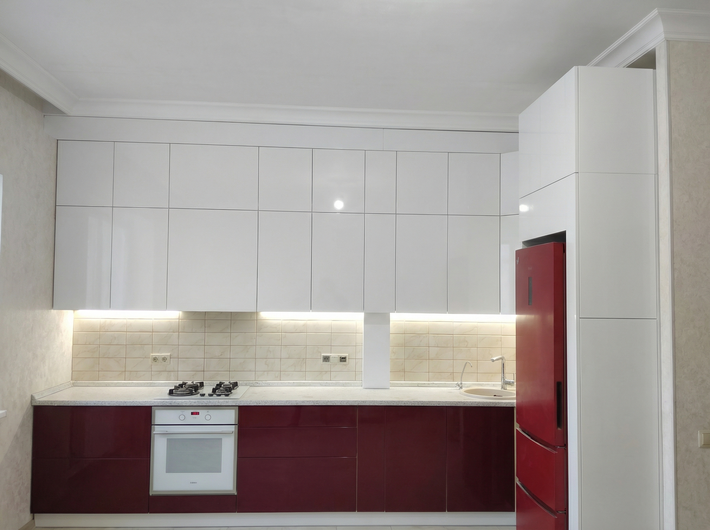 Дизайн кухни в стиле Минимализм — фото интерьера от нейросети RoomGPT