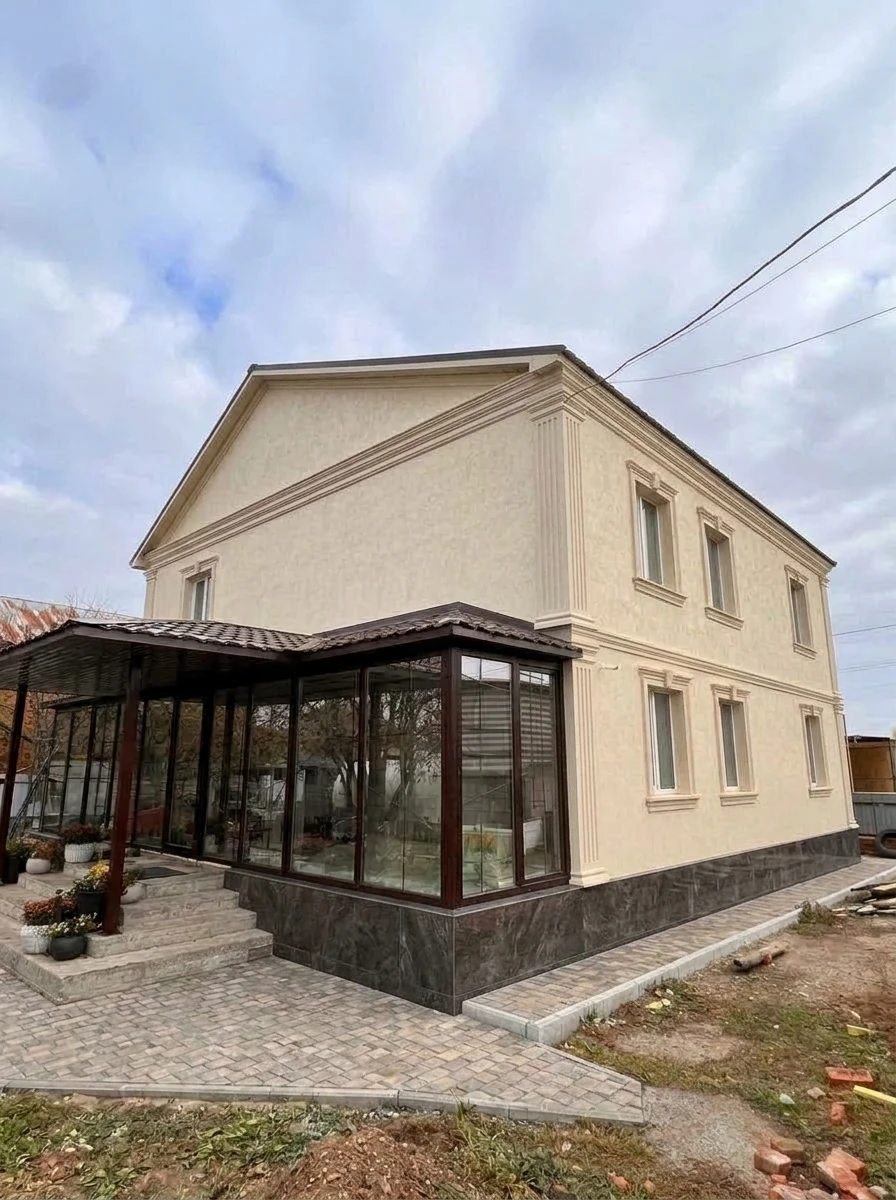 Дизайн фасада в стиле Неоклассика — Фасад от нейросети RoomGPT