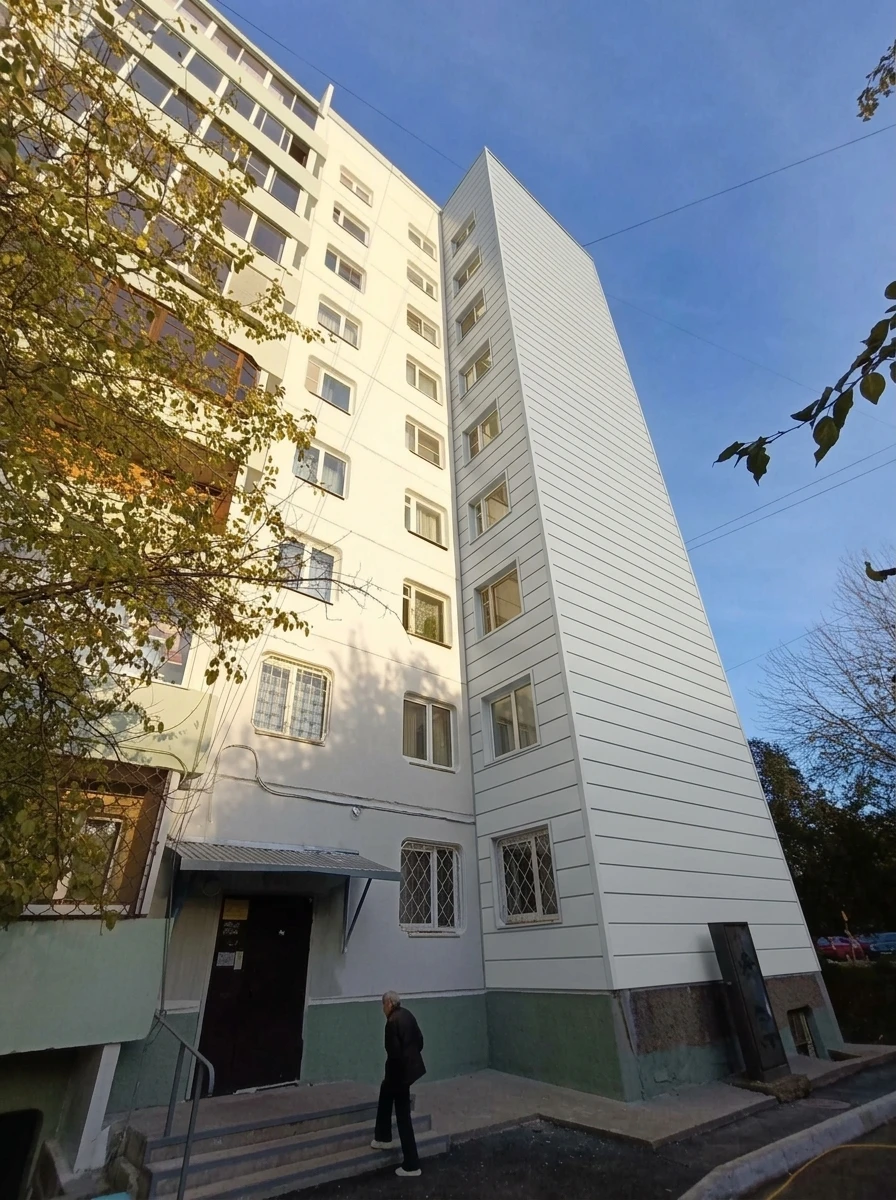 Дизайн фасада в стиле Хай-тек — Фасад от нейросети RoomGPT