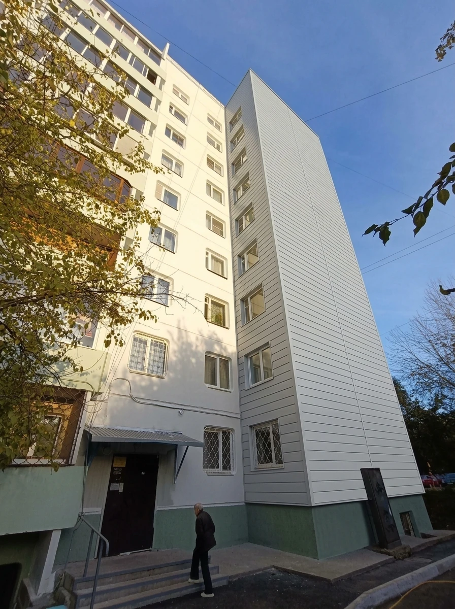Дизайн фасада в стиле Хай-тек — Фасад от нейросети RoomGPT