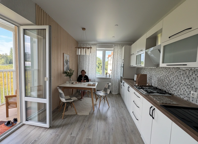 Дизайн интерьера в стиле Хюгге — Кухня от нейросети RoomGPT