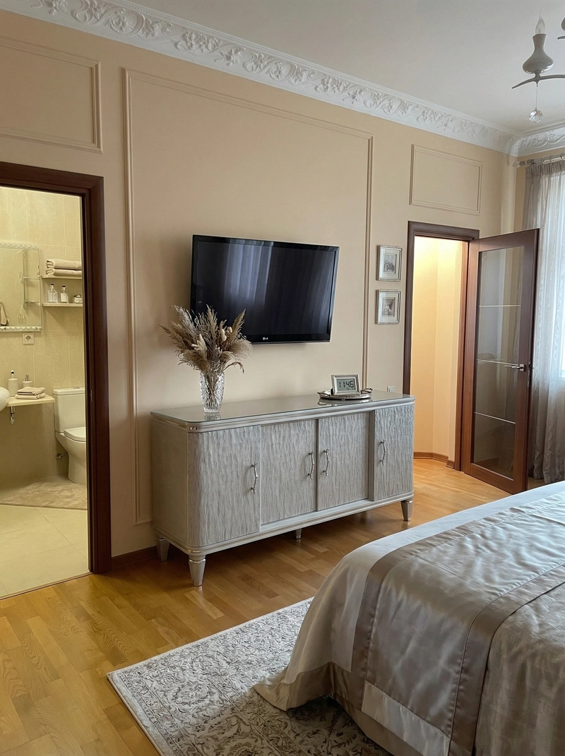 Дизайн спальни в стиле Классика — фото интерьера от нейросети RoomGPT