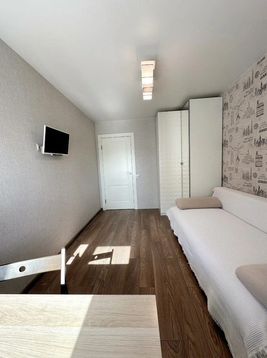 Дизайн кабинета в стиле Без стиля — фото интерьера от нейросети RoomGPT
