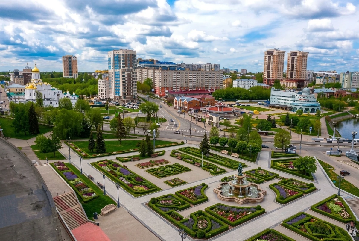 Дизайн участка в стиле Классика — фото участка от нейросети RoomGPT