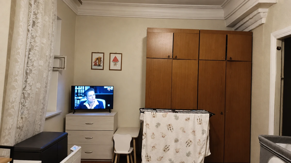 Дизайн детской в стиле Классика — фото интерьера от нейросети RoomGPT