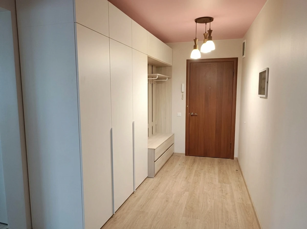Дизайн прихожей в стиле Без стиля — фото интерьера от нейросети RoomGPT