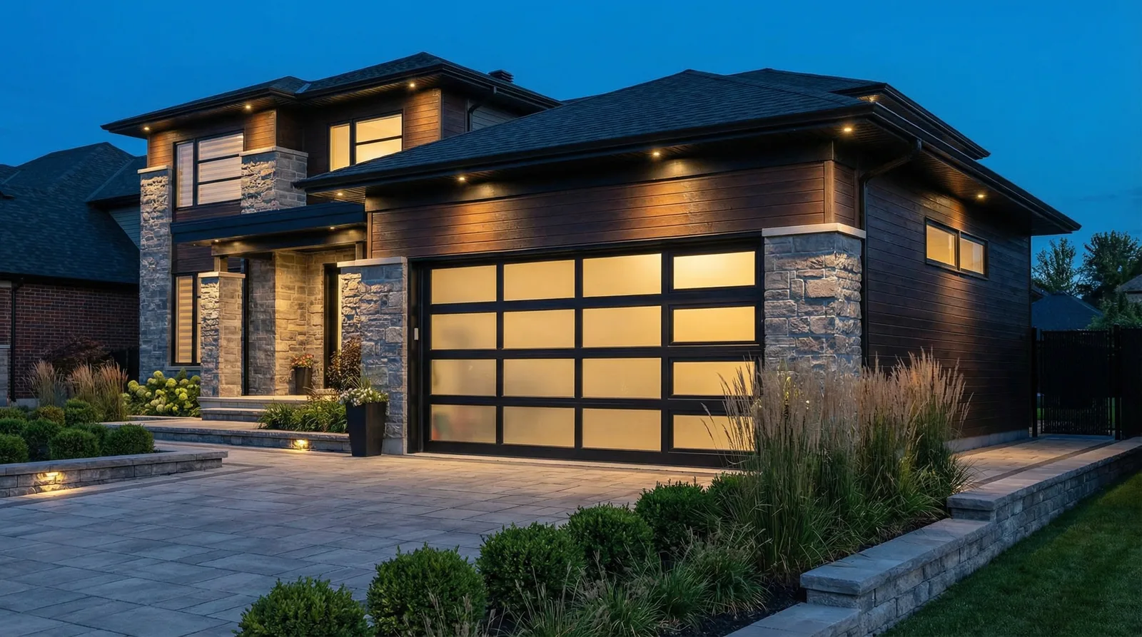 Организация хранения в гараже — стеллажи и перфопанели