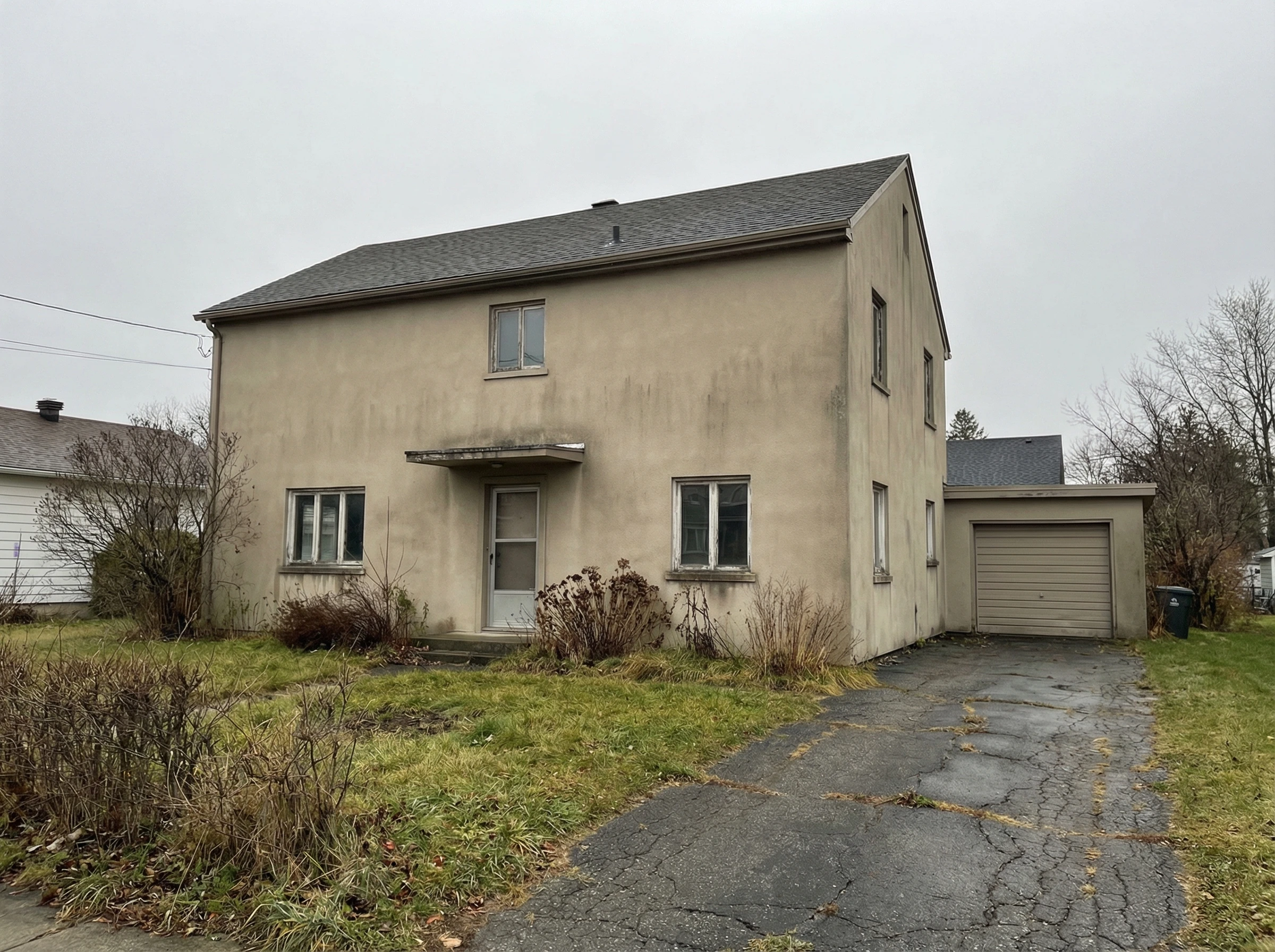 Фасад дома до преображения